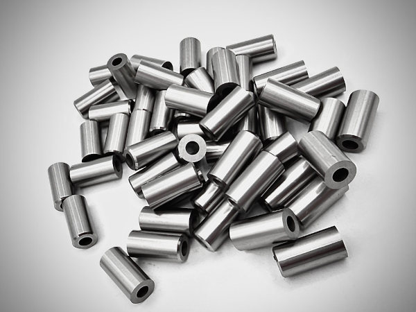 Schneid Matrizen aus Kaltarbeitsstahl